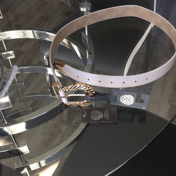 Vince Camuto belt - Picture 2 of 4